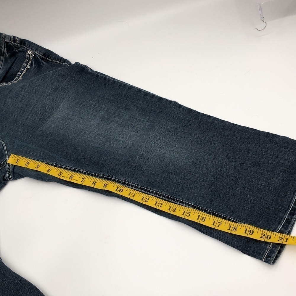 3/$25 Earl Cropped Jeans Size 14P - Picture 11 of 12